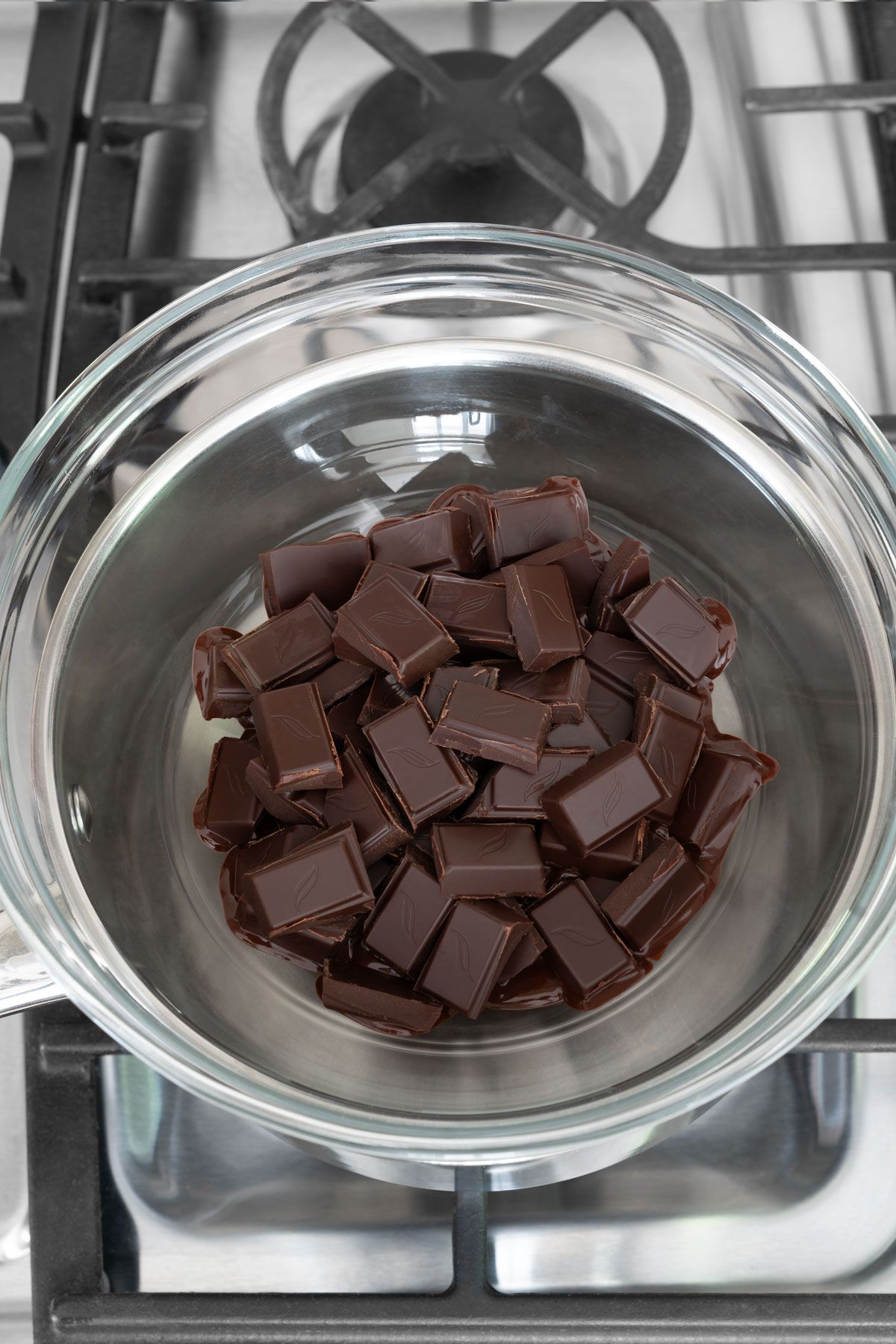 how to melt chocolate on the stove